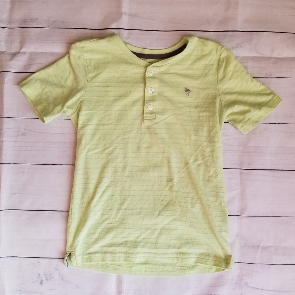 🍎5 for $30🍎 Carter's t-shirt size 8